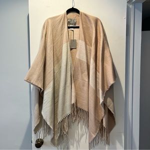 Soia & Kyo: Scarfigan with fringe